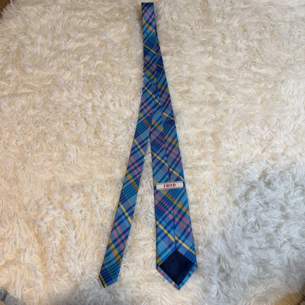 IZOD Necktie Mens Blue Plaid‎ 100% Silk 60